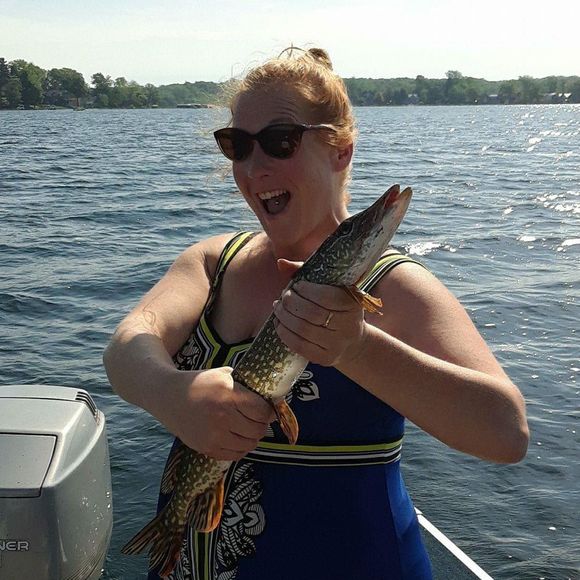 Meet your Posher, Holly - Picture 1 of 1